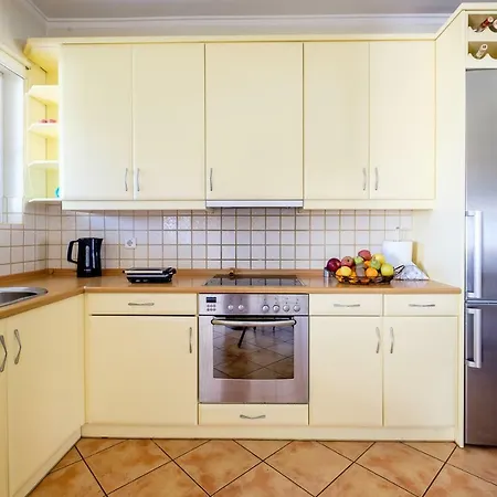 Apartment Sunny, Large & Comfortable Apt, With Palamidi View