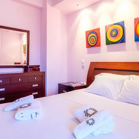 Sunny, Large & Comfortable Apt, With Palamidi View * Nafplio