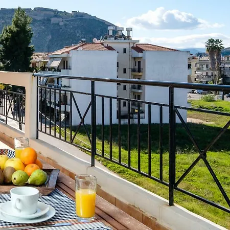 Sunny, Large & Comfortable Apt, With Palamidi View Nafplio