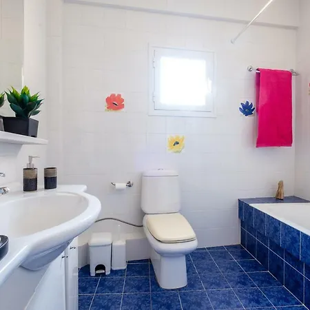 Appartement Sunny, Large & Comfortable Apt, With Palamidi View *